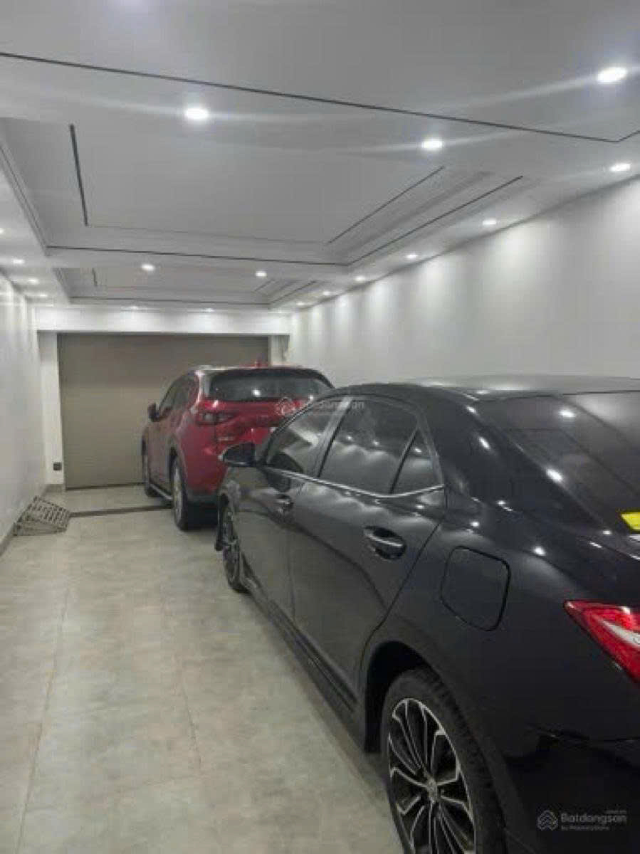 Bán nhà Phố Trạm 56m 7 tầng Mt4m kinh doanh ô tô tránh nhỉnh 20 tỷ
