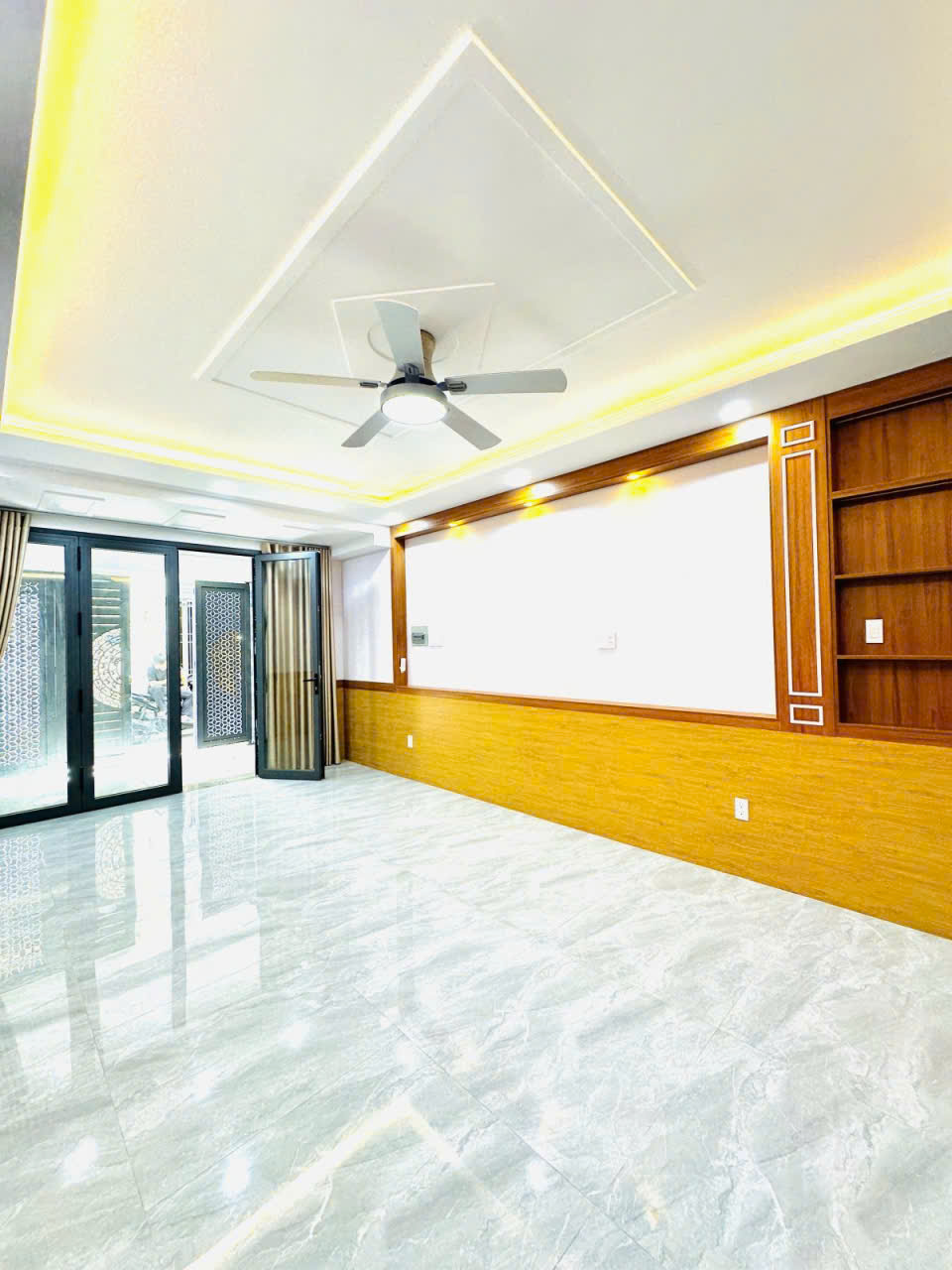 Ngay BIG C Trường Chinh Tân Phú giáp Tân Bình ngay nhà ga T3 60m2,2Tầng Nhỉnh 5 tỷ-3