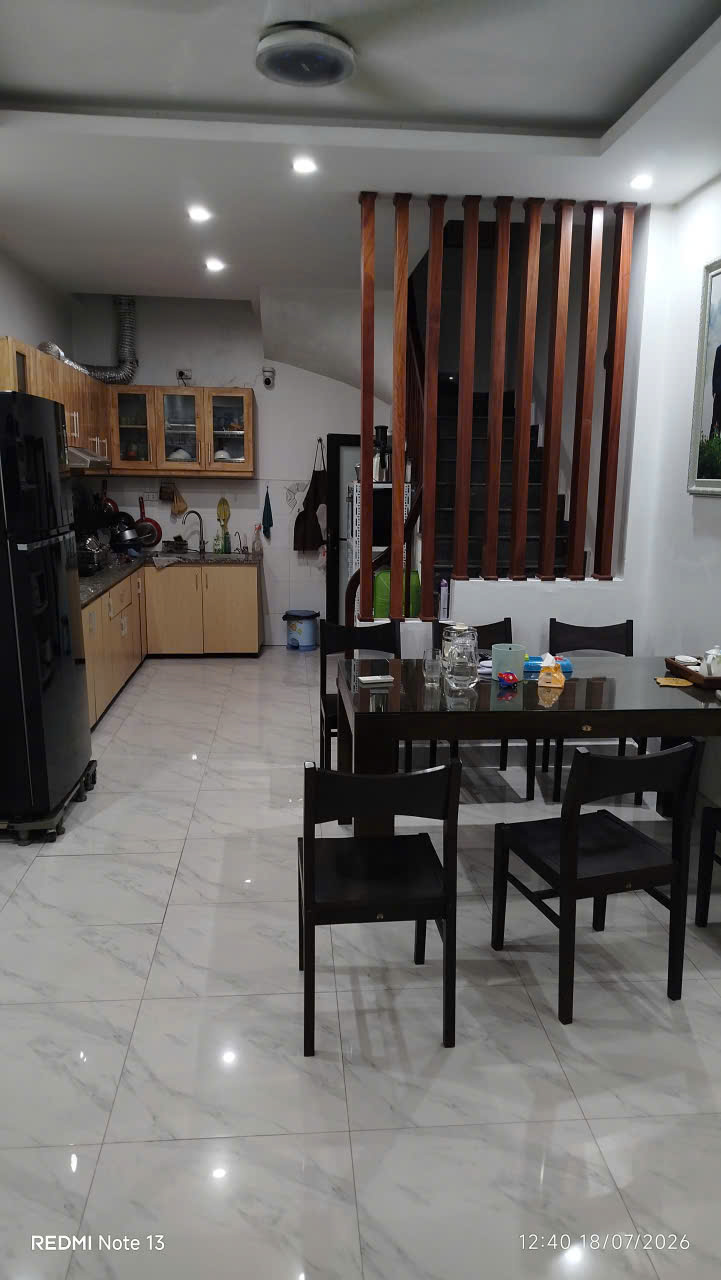 Chính chủ bán nhà 5 tầng 36m²,phố Nhật Chiêu, 20m ra Hồ Tây,ô tô qua nhà-12 tỷ,sđt 0382188085