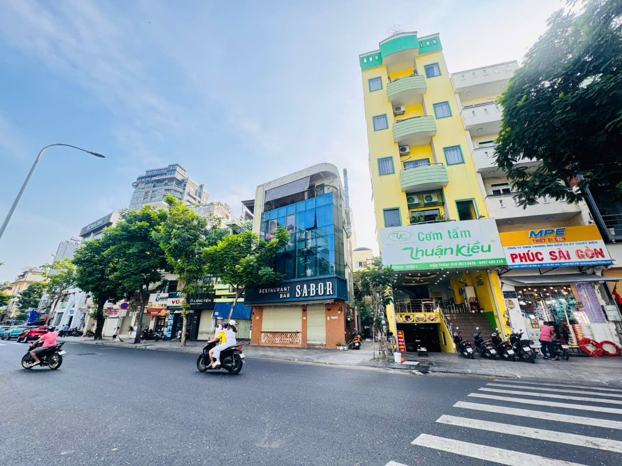 VỊ TRÍ KHAN HIẾM LÕI TRUNG TÂM- BÁN NHÀ MẶT TIỀN YERSIN, QUẬN 1- NGANG KHỦNG 15M*21M- ĐANG CHO THUÊ BAR 90TR/TH- 0938676685 GIANG GIANG