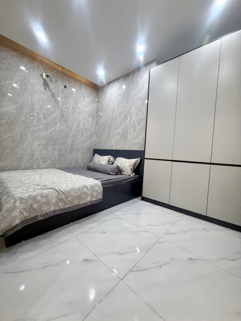 ♥ Nhà kiệt thẳng thông thấy MT Trần Cao Vân, 92m2, ngang hơn 5m, 2 tầng 4PN, mởi hiện đại-3