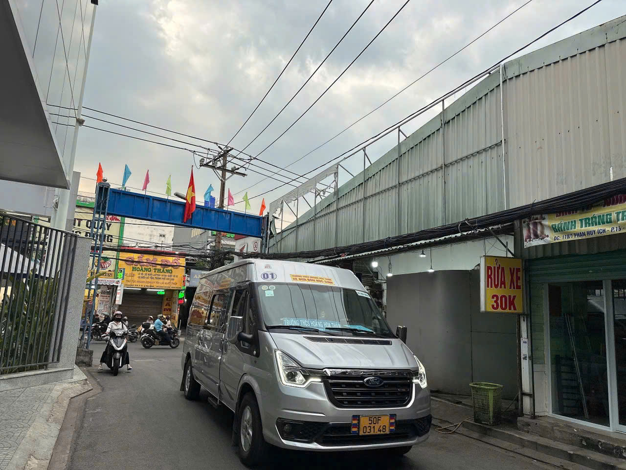 HIẾM CÓ nhà 5 tầng ngang 7m 112m2 hẻm 8m Phan Huy Ích T.máy NT xịn gần KCN Tân Bình 15 tỷ 