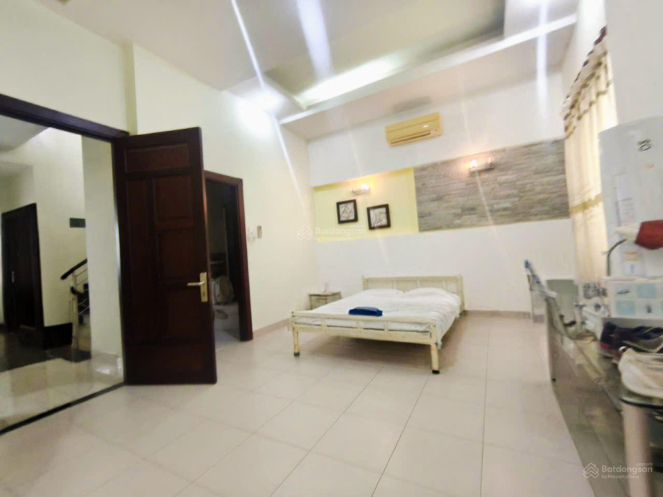 Biệt thự 817A Tạ Quang Bửu gần CC Giai Việt, 3 tầng, 120m2, nhỉnh 22 tỷ-4
