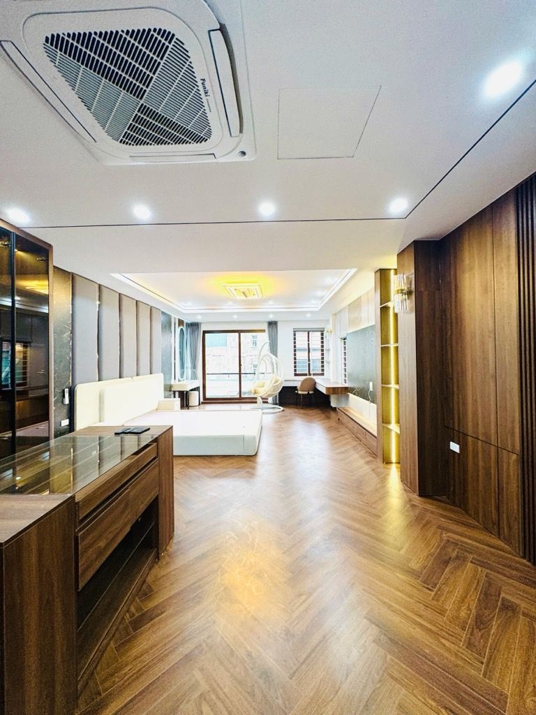 BÁN NHÀ CỔ LINH 80M2- 7 Tầng THANG MÁY- GARA 2 Ô TÔ-NỘI THẤT XỊN- 20 Tỷ-3
