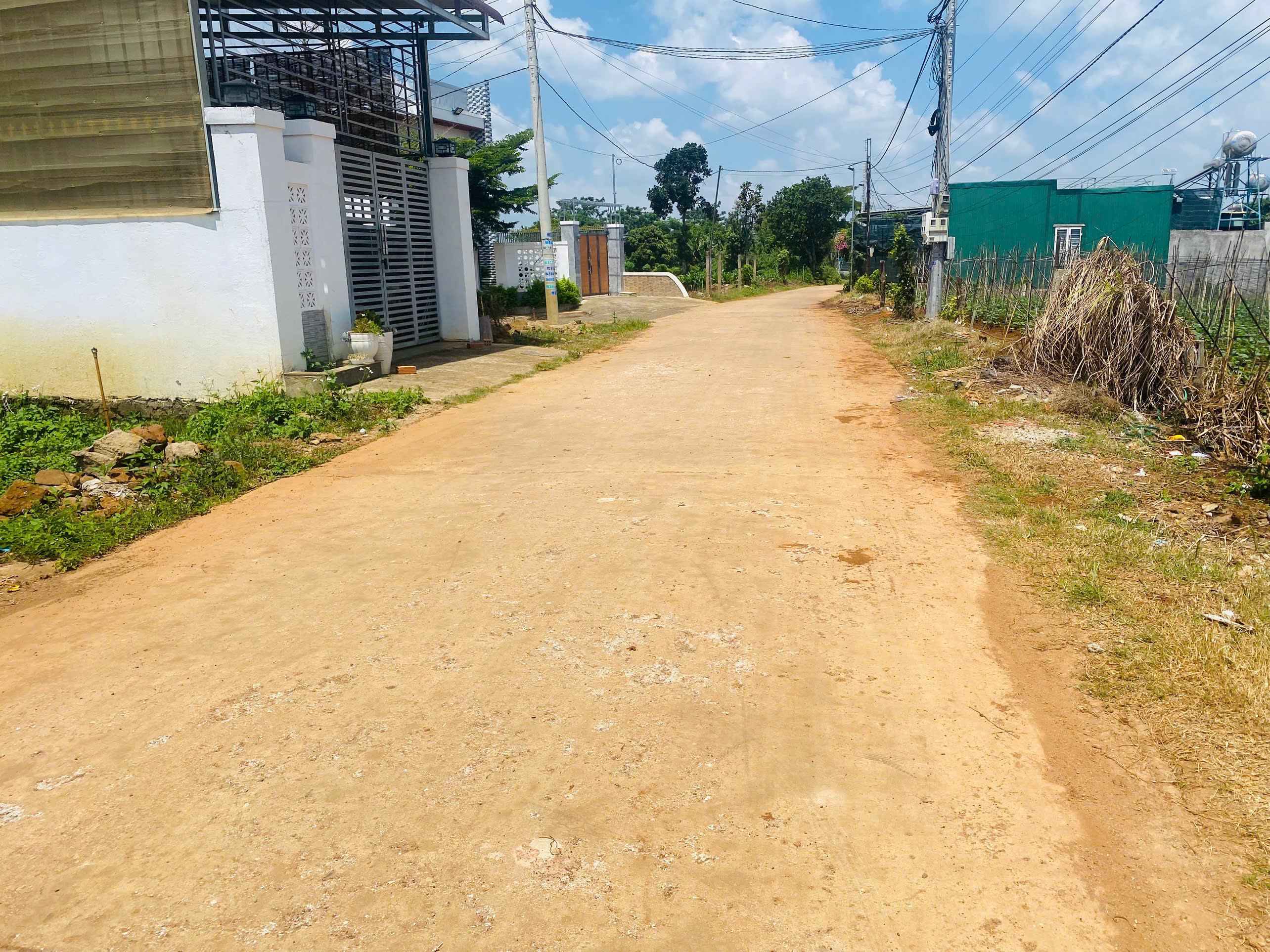 BÁN ĐẤT 216m2 LIÊN HIỆP - ĐỨC TRỌNG - LÂM ĐỒNG GIÁ 2 TỶ-4