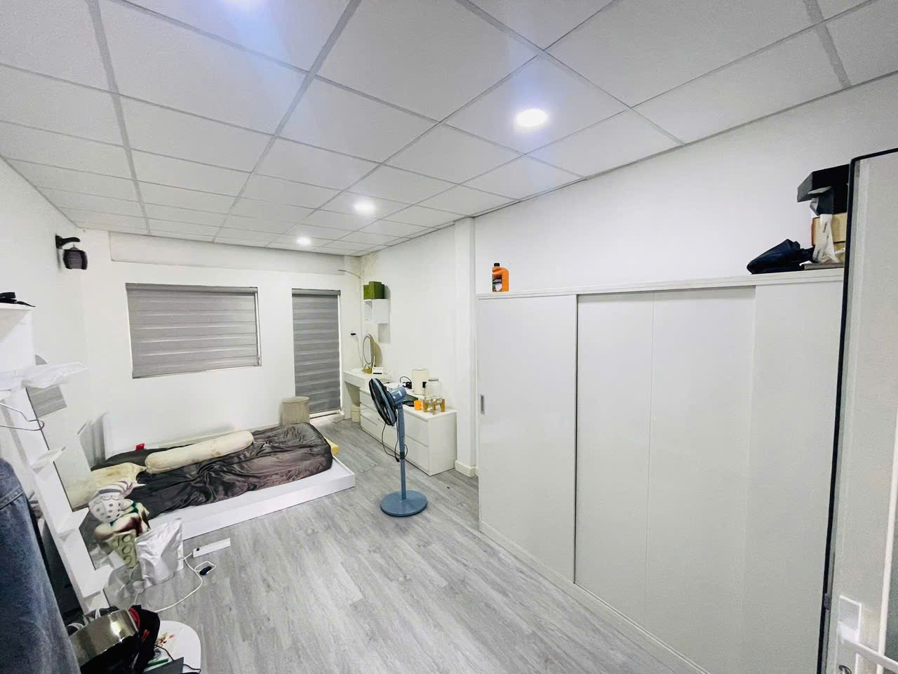 Bán nhà Mặt tiền Nguyễn Trãi - giao Trần Bình Trọng, 3,3x10m, 5 Tầng - 4 PN, hạ  15,3 Tỷ.-3