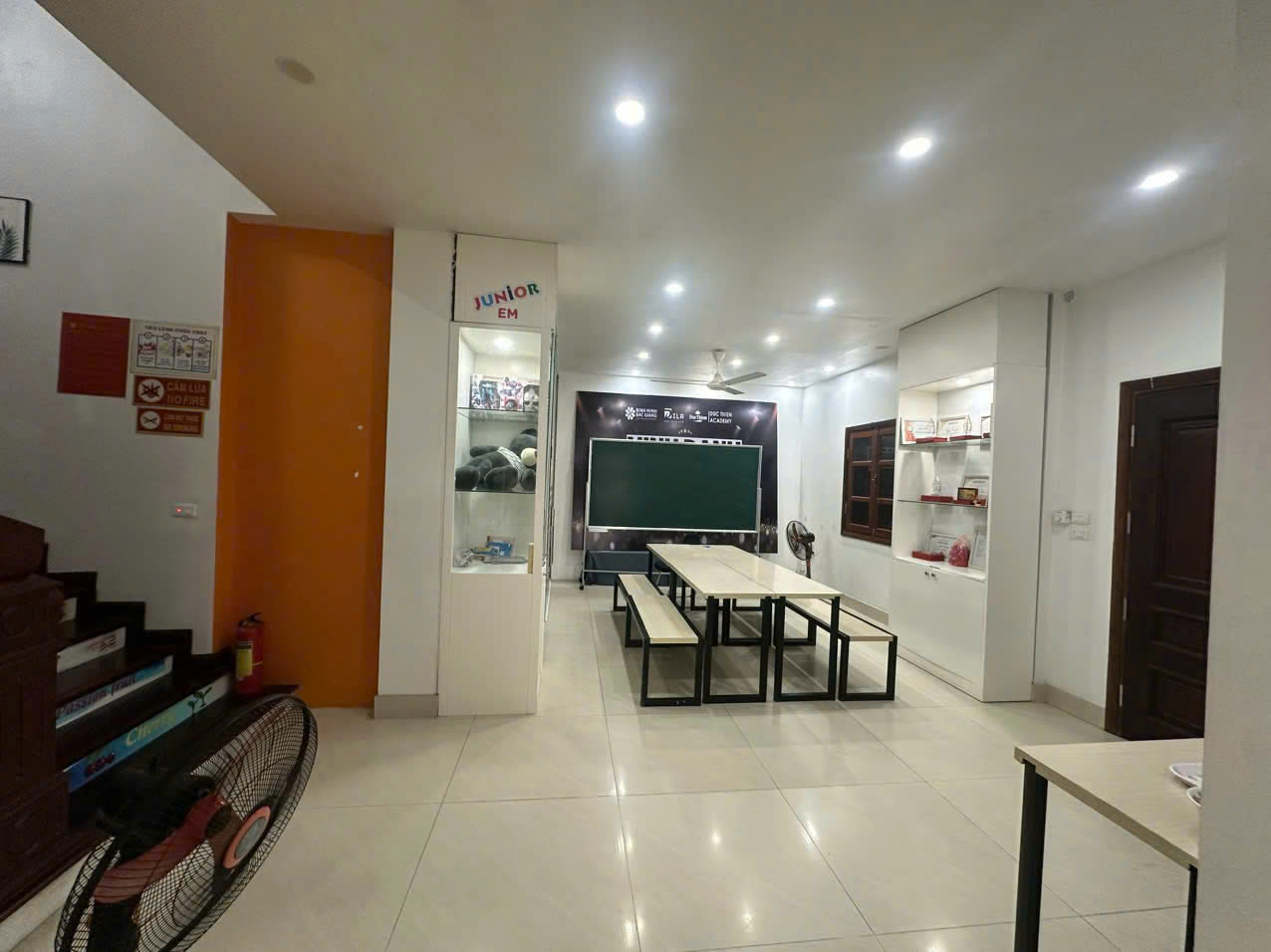 CHÍNH CHỦ CHO THUÊ BIỆT THỰ LÀM VĂN PHÒNG, SPA, TRUNG TÂM ĐÀO TẠO – KĐT SÀI ĐỒNG, LONG BIÊN – 493M² SỬ DỤNG – 33 TRIỆU-3