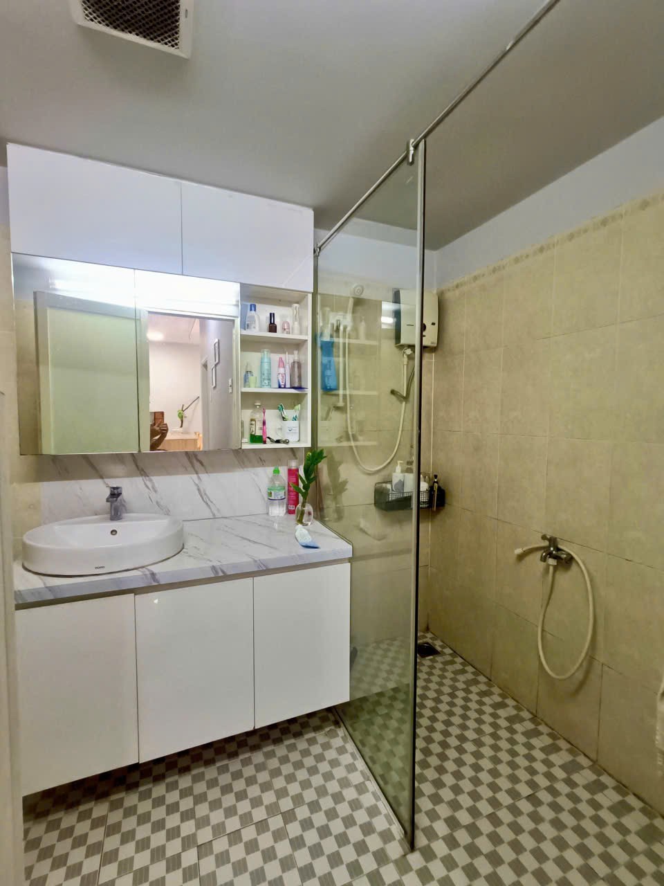 CHÍNH CHỦ CẦN TÀI CHÍNH BÁN NHANH Căn hộ 49m2  - GIÁ SIÊU TỐT Tại Nguyễn Văn Quá, P Đông Hưng Thuận-3