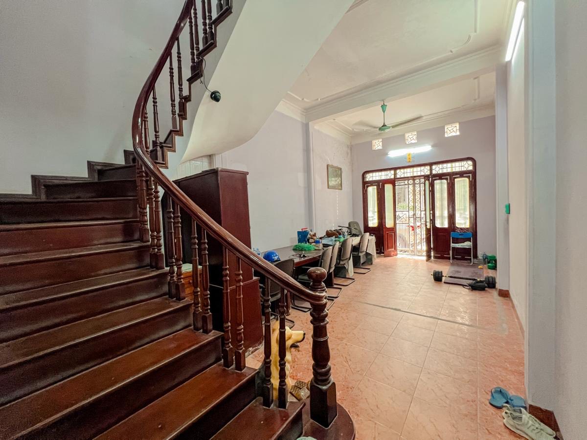 BÁN NHÀ NGUYỄN QUÝ ĐỨC, 2 MẶT NGÕ OTO, DT115M 4T, Ở, KINH DOANH, VĂN PHÒNG, CHỈ 27 TỶ