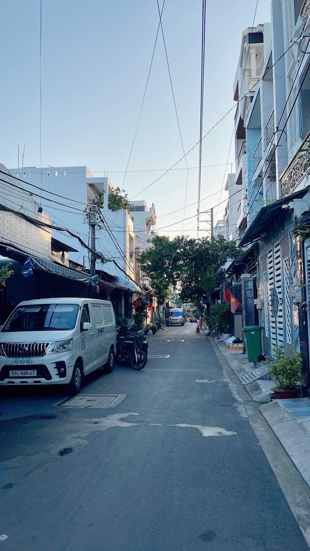 Bán Nhà Hẻm 8m Thông Kênh Tân Hóa Tân Phú  80m2 4 Tầng  Dòng Tiền 300Tr/ Năm Nhỉnh 10 Tỷ Thương lượng