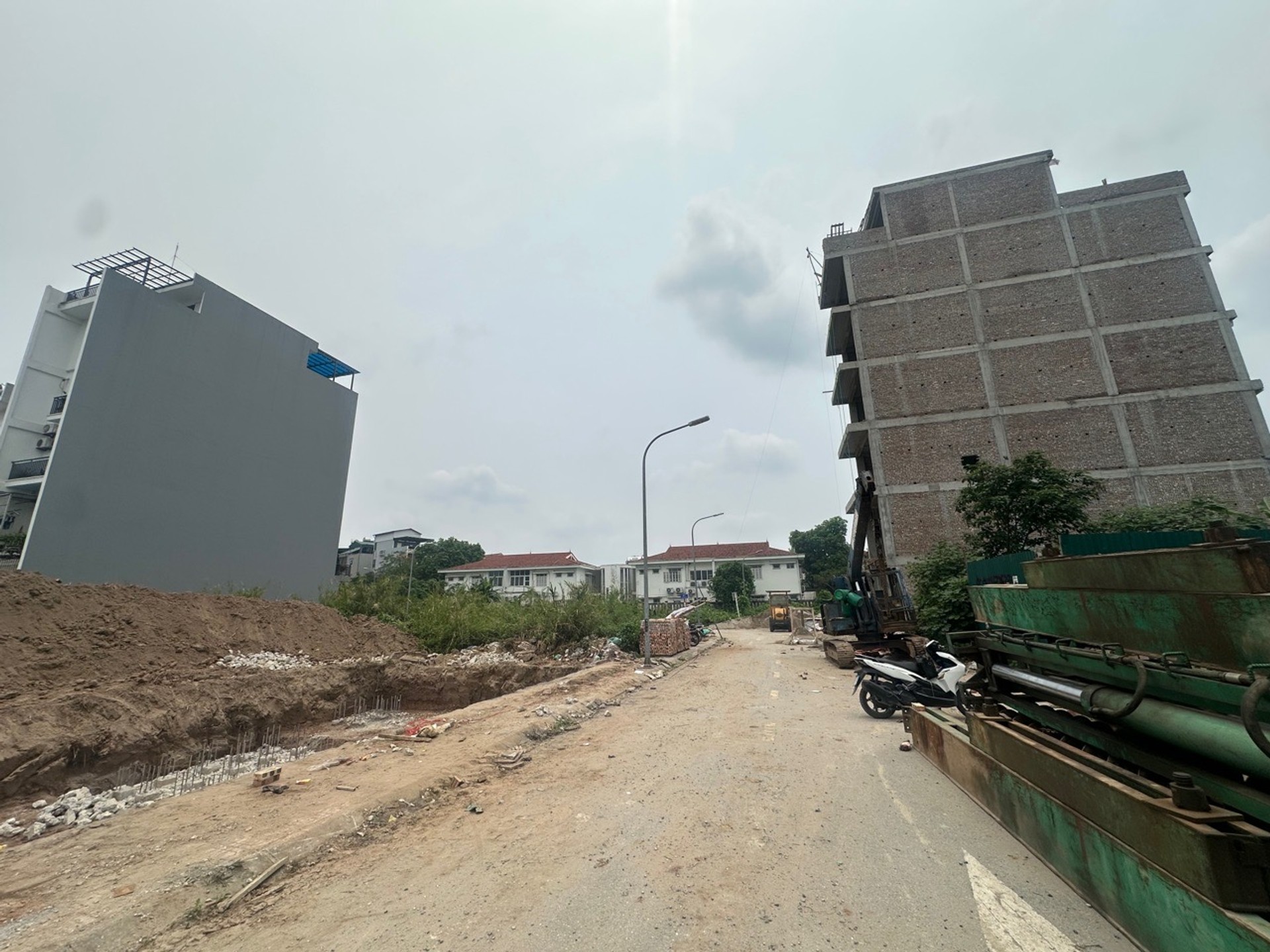 BÁN ĐẤT BÁT KHỐI 34M2- Ô TÔ TRÁNH- CẠNH CÔNG VIÊN- 6.25 Tỷ-1