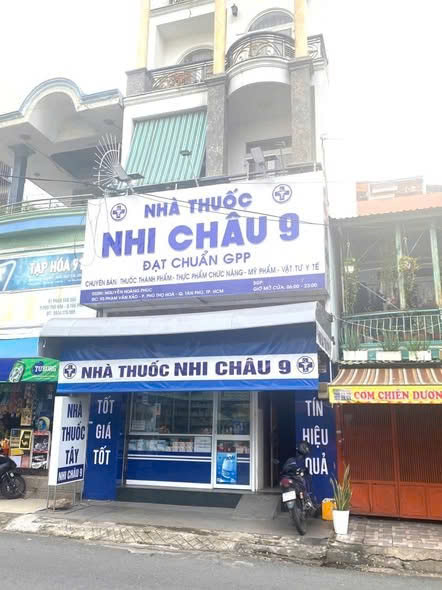 SANG NHƯỢNG NHÀ THUỐC ĐANG HOẠT ĐỘNG ỔN ĐỊNH TẠI TÂN PHÚ (CÓ CHỖ Ở LẠI) Địa chỉ: 93 Phạm Văn Xảo, phường Phú Thọ Hoà-4