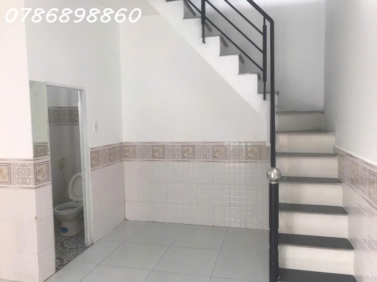 BÁN NHÀ 2 TẦNG HẺM 160 NGUYỄN VĂN QUỲ, PHƯỜNG PHÚ THUẬN, QUẬN 7