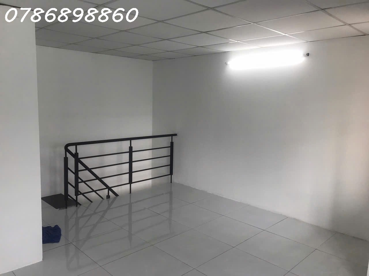 BÁN NHÀ 2 TẦNG HẺM 160 NGUYỄN VĂN QUỲ, PHƯỜNG PHÚ THUẬN, QUẬN 7