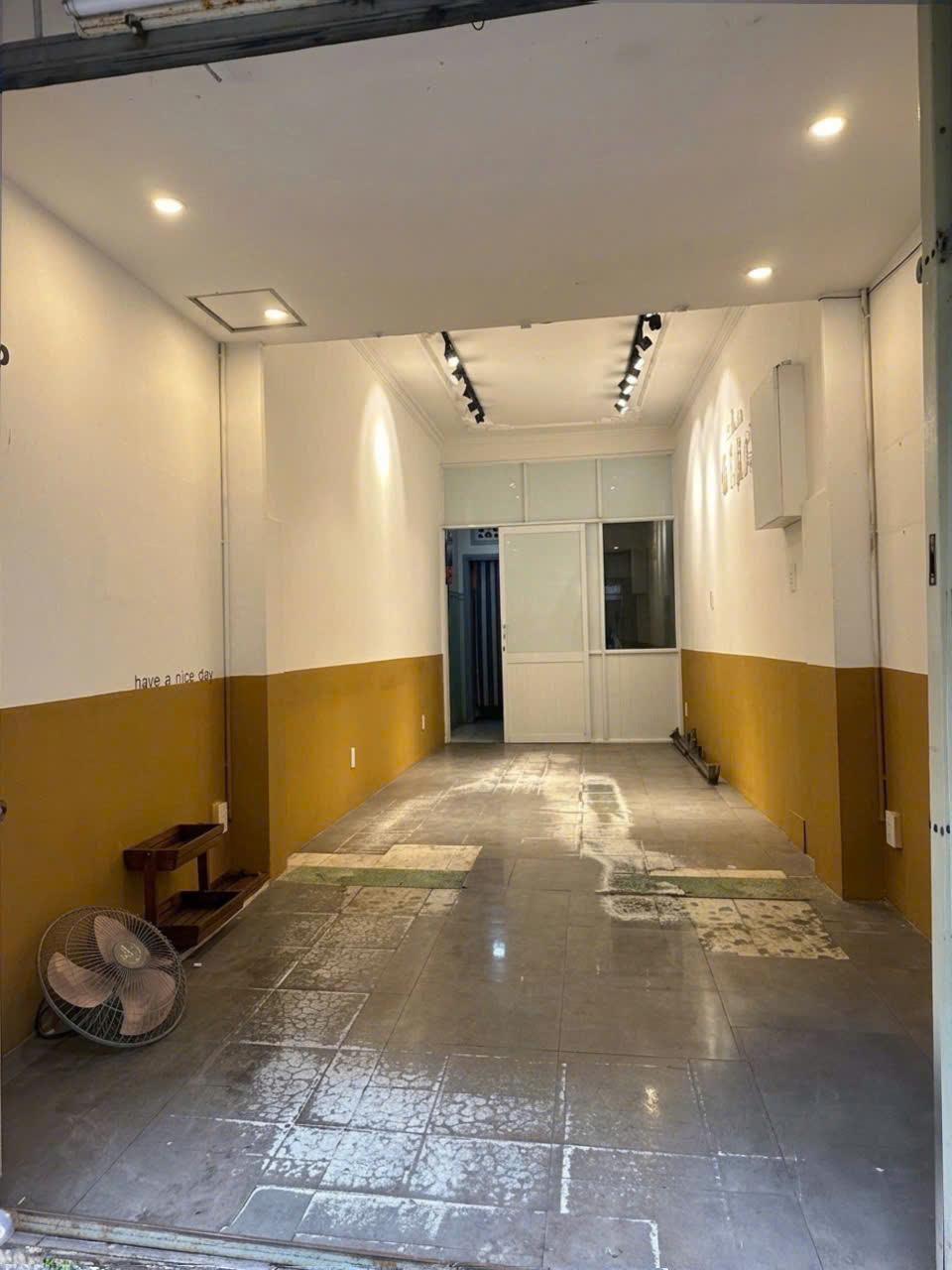 CHÍNH CHỦ CHO THUÊ MẶT BẰNG KINH DOANH QUẬN 10 – TPHCM,  GIÁ CHỈ 10 TRIỆU