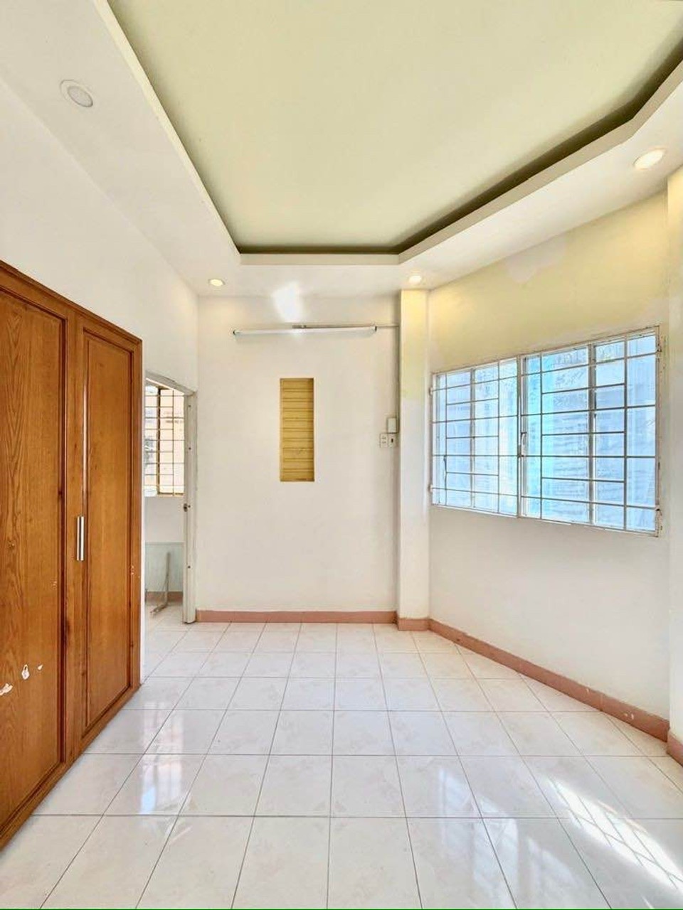 GIẢM 500 TRIỆU CÒN 6.8 TỶ  42M2 (4.3x10)  LÔ GÓC 2 MẶT THOÁNG