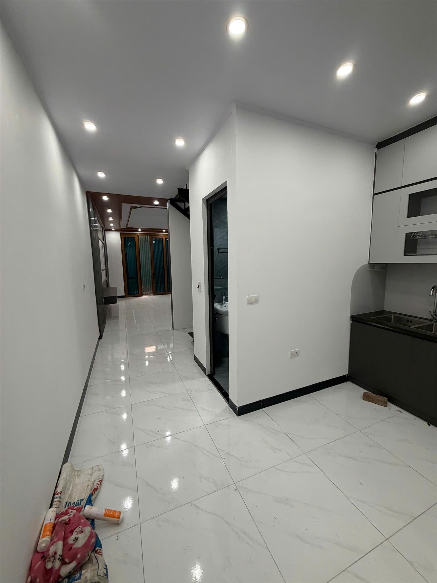 Cho thuê nhà nguyên căn Hữu Hòa 50m²  2 tâ, phù hợp kinh doanh, giá 4,5 triệu/tháng.