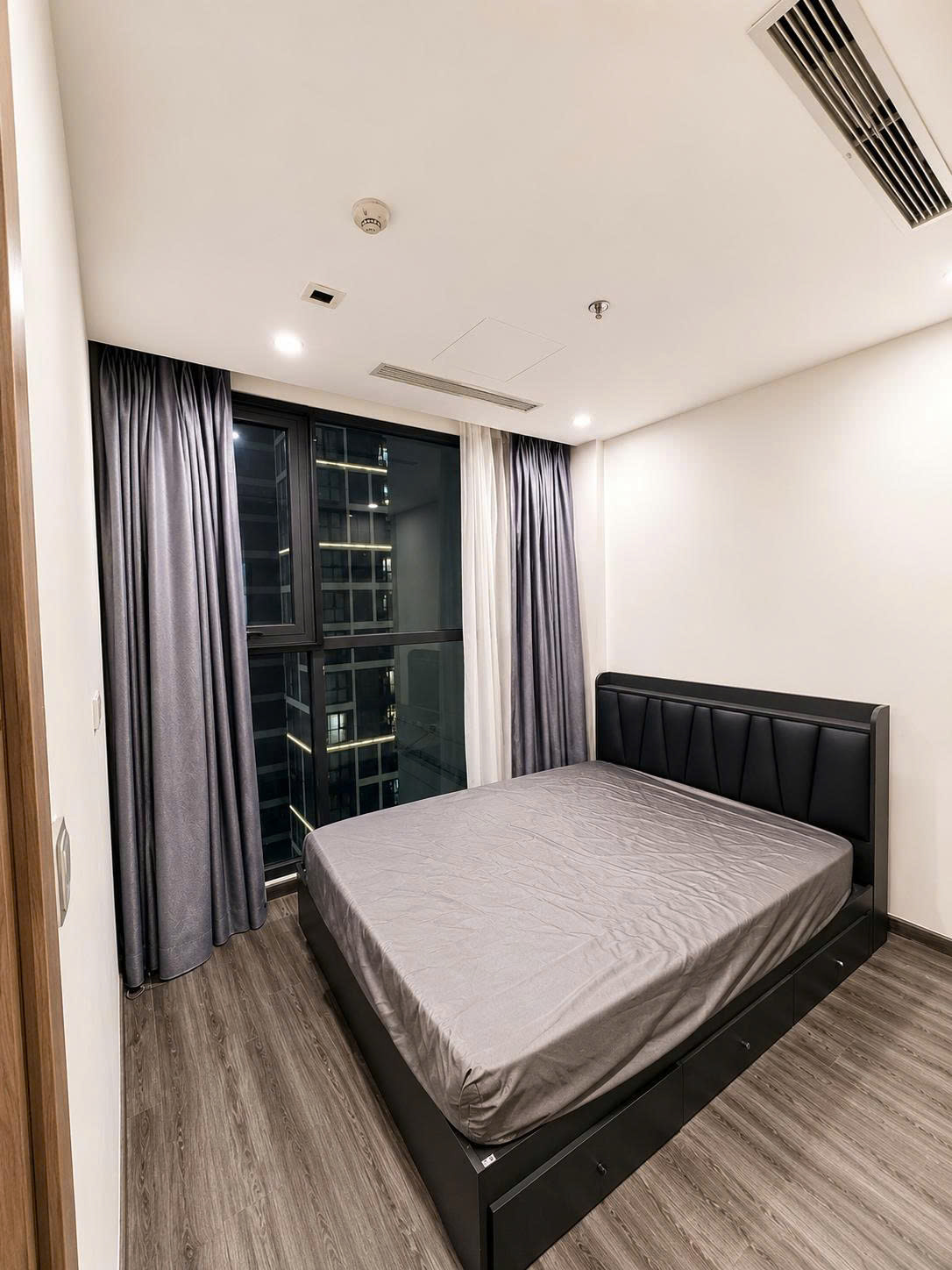 CHÍNH CHỦ CHO THUÊ CĂN HỘ 2 PHÒNG NGỦ, 2 WC – TÒA TONKIN 2, VINHOMES SMART CITY – PHƯỜNG TÂY MỖ, QUẬN NAM TỪ LIÊM, HÀ NỘI – FULL NỘI THẤT – CHỈ 13 TRIỆU/THÁNG