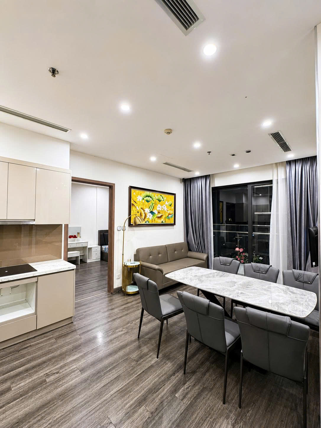 CHÍNH CHỦ CHO THUÊ CĂN HỘ 2 PHÒNG NGỦ, 2 WC – TÒA TONKIN 2, VINHOMES SMART CITY – PHƯỜNG TÂY MỖ, QUẬN NAM TỪ LIÊM, HÀ NỘI – FULL NỘI THẤT – CHỈ 13 TRIỆU/THÁNG-4