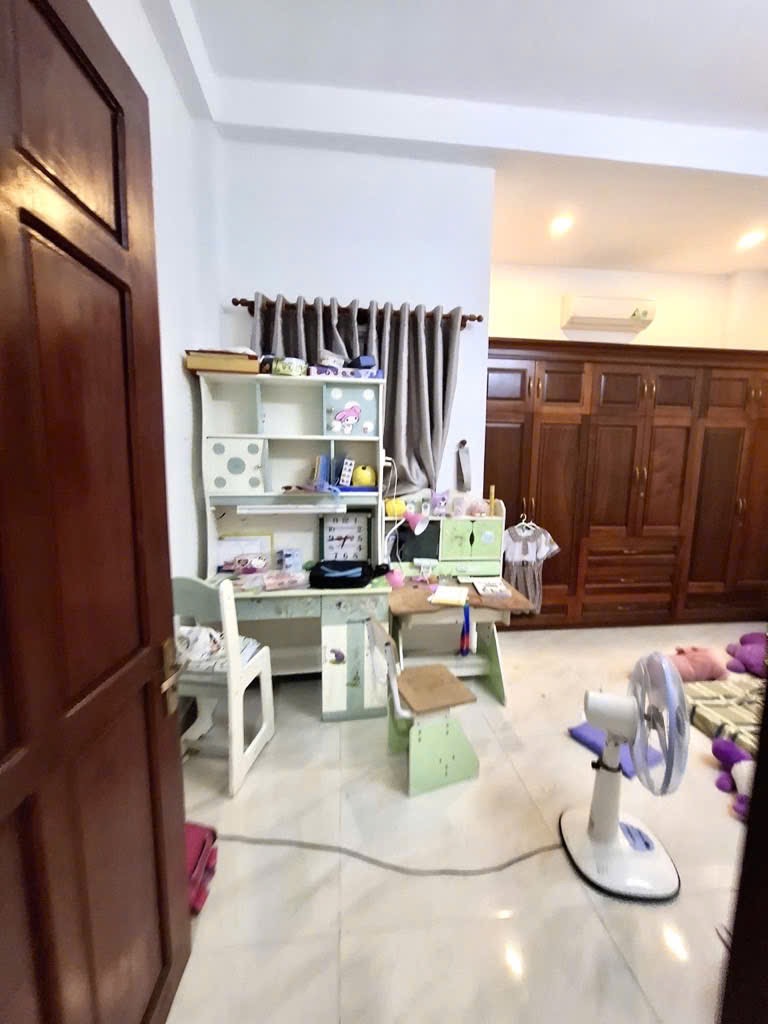 CHÍNH CHỦ BÁN GẤP NHÀ 1 TRỆT 3 LẦU SÂN THƯỢNG – HẺM XE HƠI ĐƯỜNG HƯƠNG LỘ 80, PHƯỜNG BÌNH TÂN-4