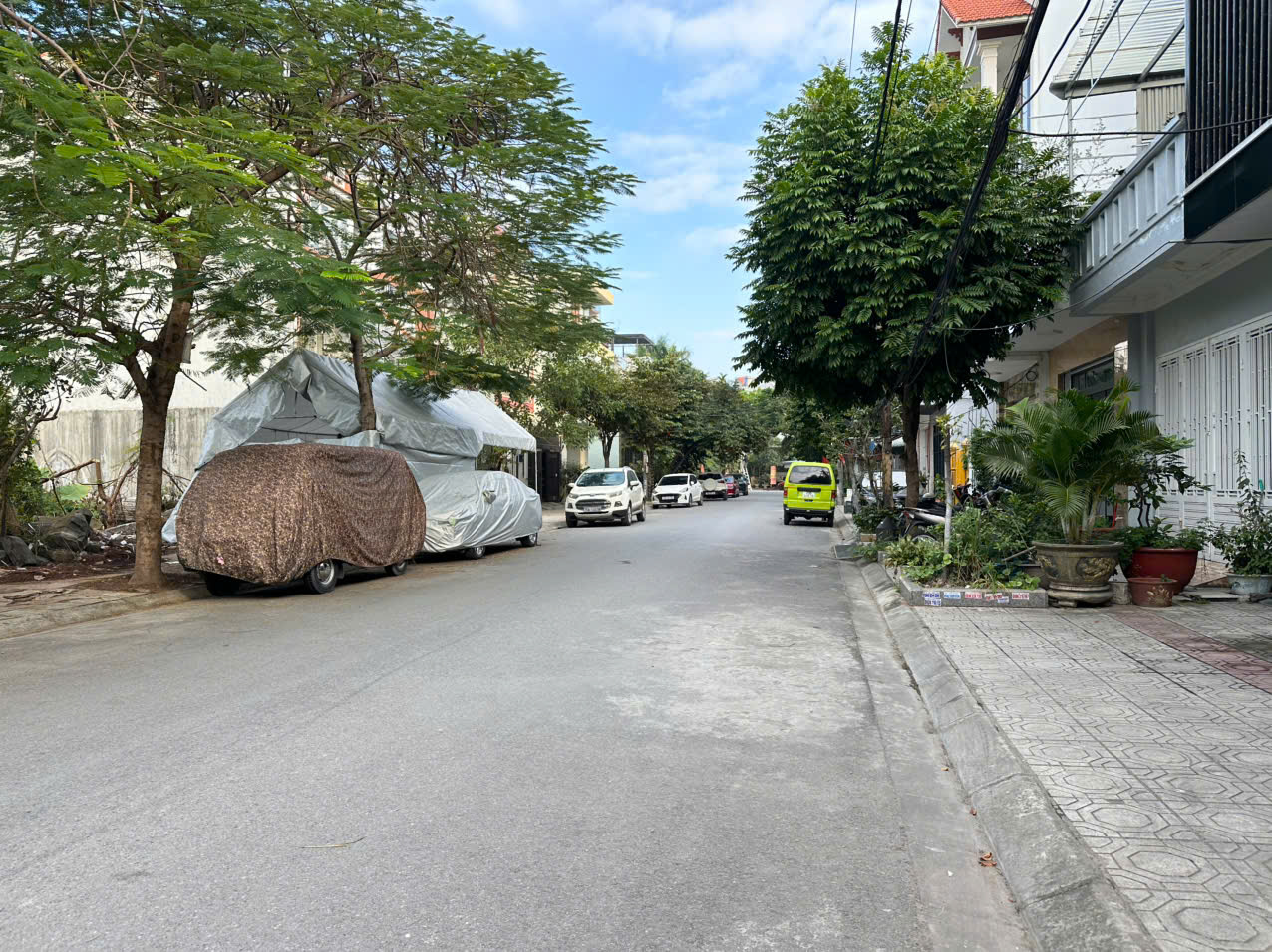 Trục chính đường 15m phân lô - Ngõ 15 Khúc Thừa Dụ, ngay sát Aeon Mall-3