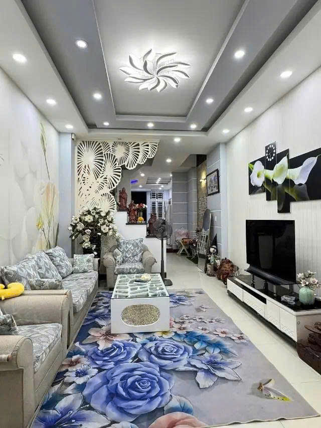 Bán nhà mặt tiền Trần Bá Giao 88m2(4x22) 4 lầu view sông mát mẻ KD đa nghề chỉ 14 tỷ. 