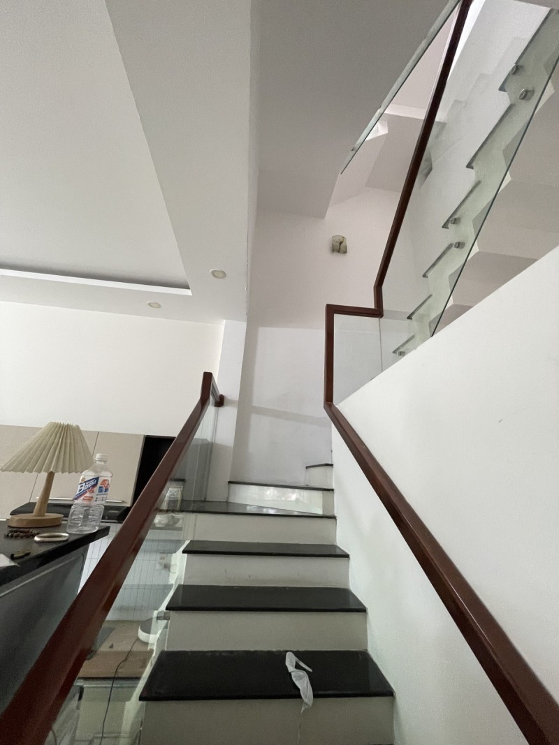 ► Mặt Tiền Cao Xuân Dục Hải Châu, 60m2, 3 tầng kiên cố, 7.x tỷ