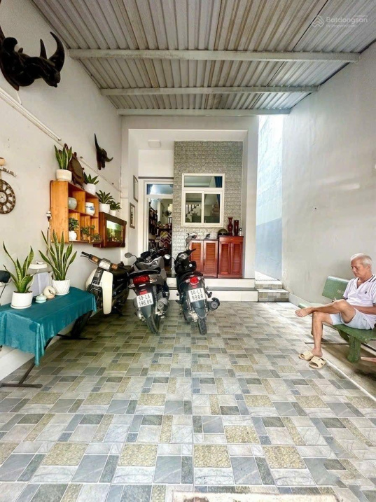 Mặt tiền Lưu Hữu Phước Q.8 vừa ở vừa KD - 7 phòng - 4x25m, chỉ 7.8 tỷ dòng tiền 12tr/tháng