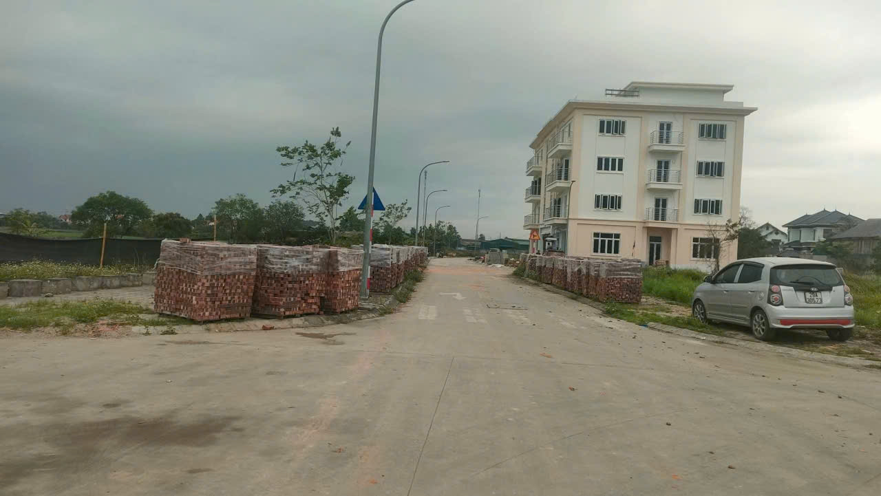 Cắt lỗ bán đất full thổ cư xã Nội Bài, Sóc Sơn - 100m2 - Sổ mới - Gần sân bay Nội Bài - Tiềm năng lớn