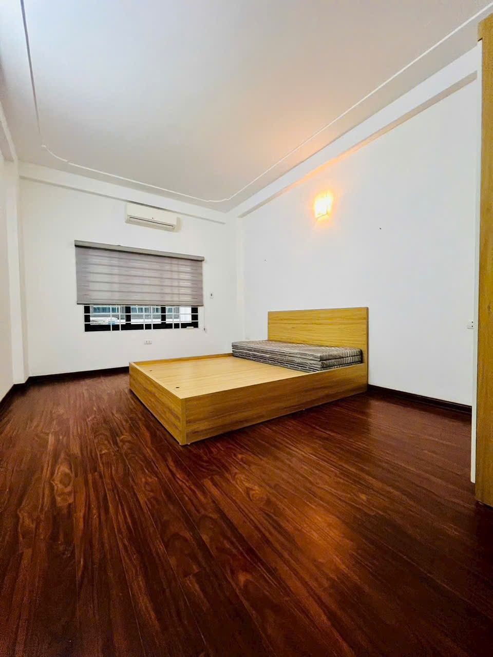 ( CHÍNH CHỦ ) Cần Bán Nhà 5 Tầng Tại Đường Yên Bình, Phường Yên Nghĩa, Quận Hà Đông - Hà Nội