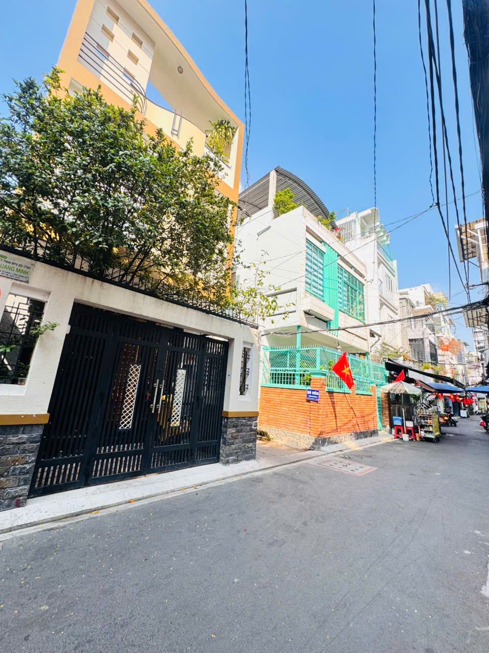 CHỦ XƯA 1 ĐỜI BÁN NHÀ 2 TẦNG MẶT TIỀN HXH Đ.LÊ THỊ RIÊNG, QUẬN 1- NHÀ CĂN GÓC 3 MT THOÁNG- DT 73M2- CHỈ 21,5T- 0938676685 GIANG GIANG
