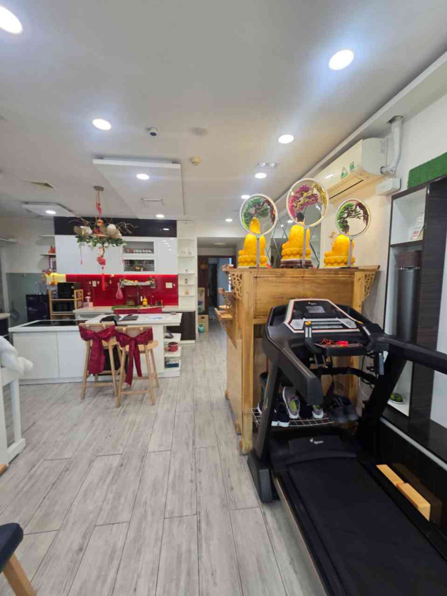 C/C Tara Tạ Quang Bửu Q8 - 108m2 - 4,xTỷ -3PN-SHR O78222O258 (Nhi)