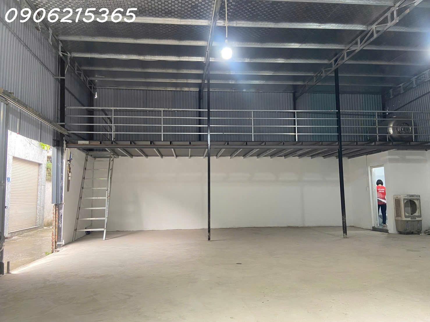 CHO THUÊ KHO 150m2, ĐẠI MỖ – NAM TỪ LIÊM  XE TẢI 3,5 TẤN VÀO TẬN CỬA, chỉ 11tr/th, 0906215365