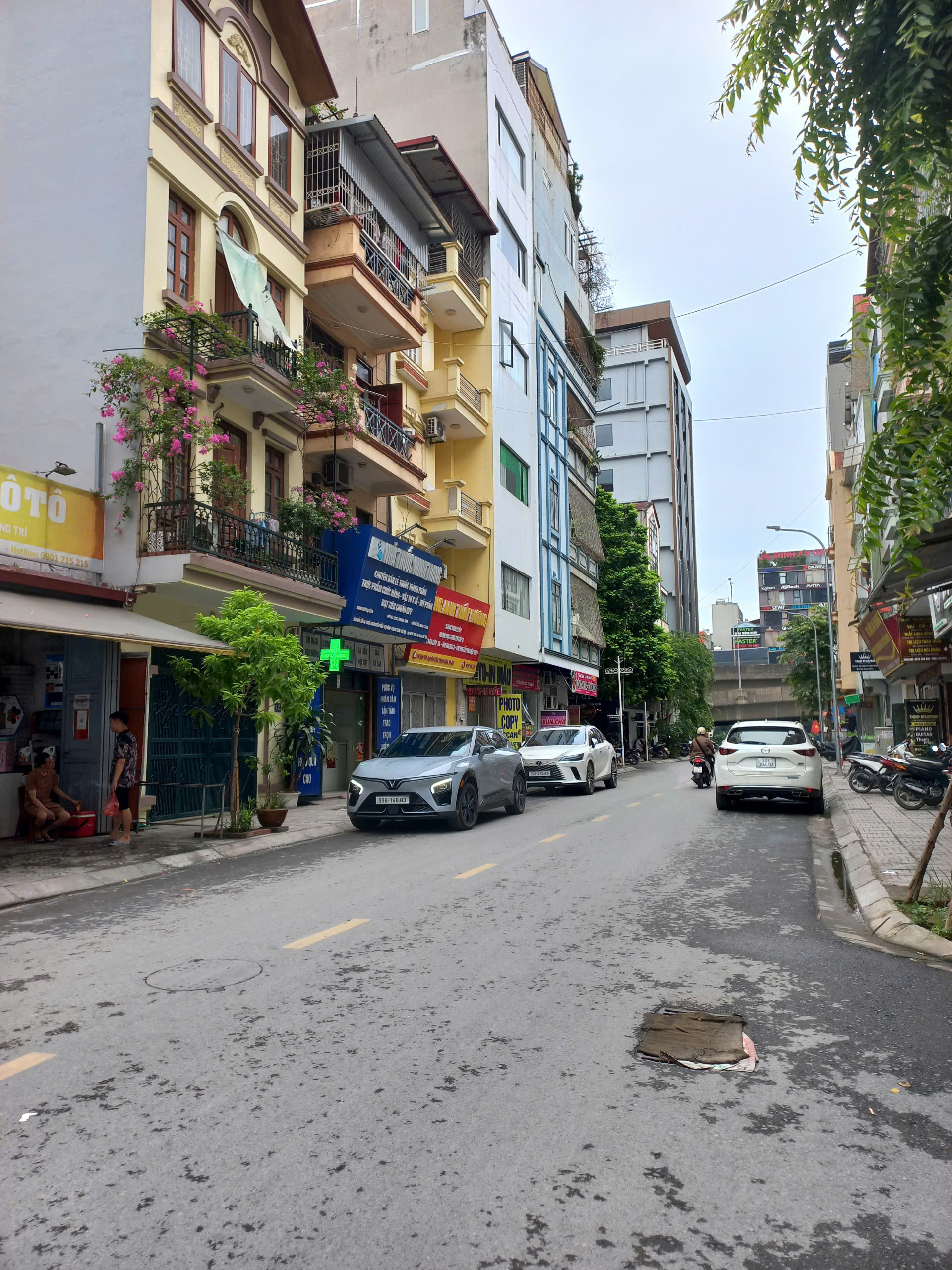 BÁN NHÀ MẶT PHỐ TƯỞNG DÂN BẢO, GẦN NGÃ TƯ NGUYỄN TRÃI, 58M2 5T VỈA HÈ, KINH DOANH, 30.X TỶ