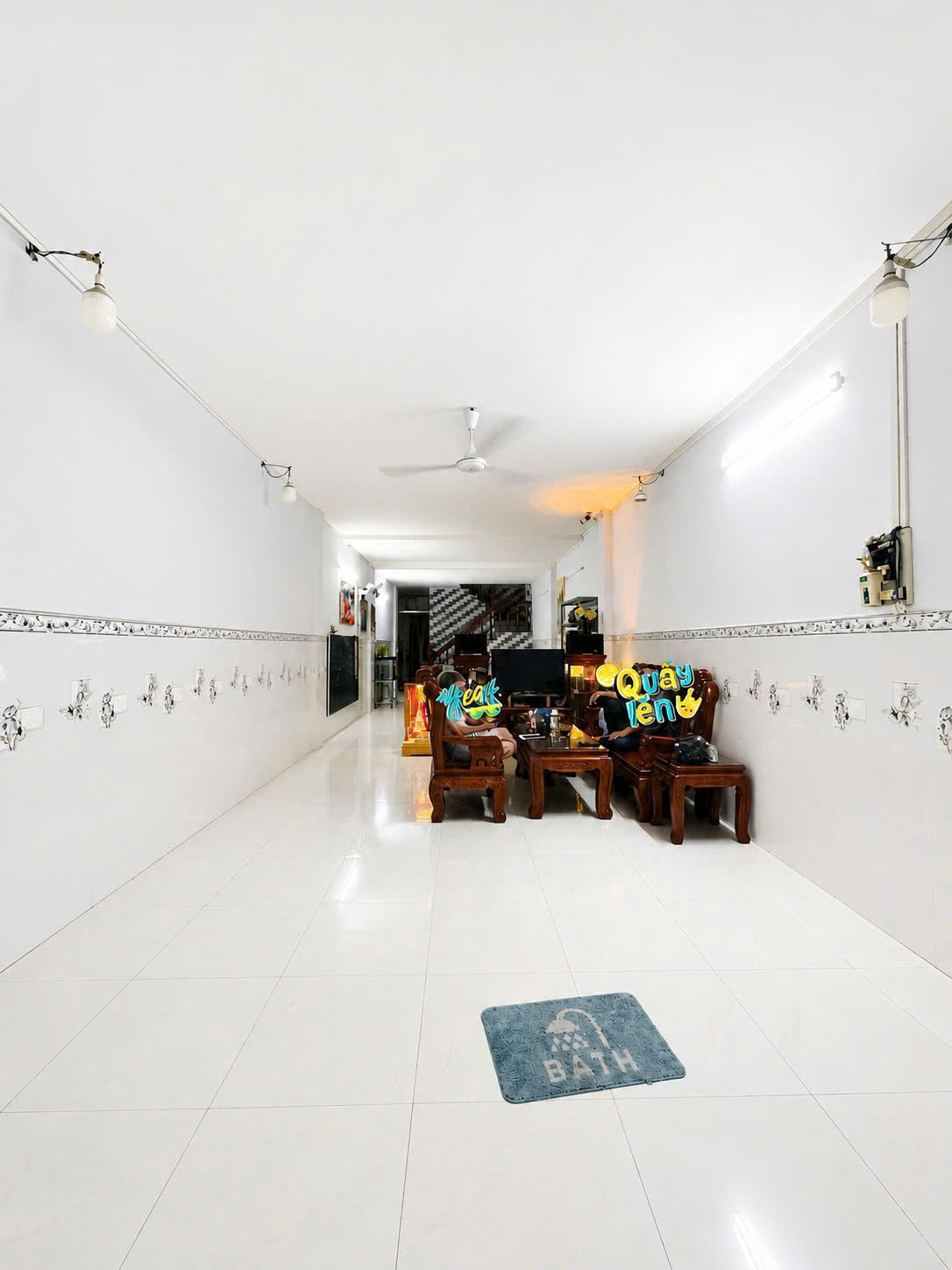 Chính chủ bán nhà mặt phố KD sát chợ 1 trệt 1 lầu, 92.4m2, 3pn, đường Đặng Minh Trứ, P.10, Tân Bình, HCM