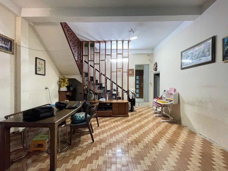 Bán nhà Mặt tiền Đông hưng Thuận 19 - gần Quang Trung, chợ cầu, 10x26m, 2 Tầng, 16,8 Tỷ.