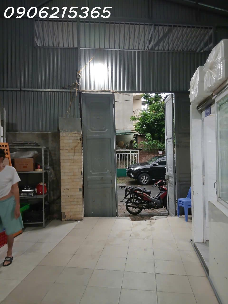 Cho thuê nhà xưởng Ngọc Thụy – Long Biên  160m²  Mặt đường 7m có vỉa hè  Chỉ 14 triệu/tháng, Lh 0906215365