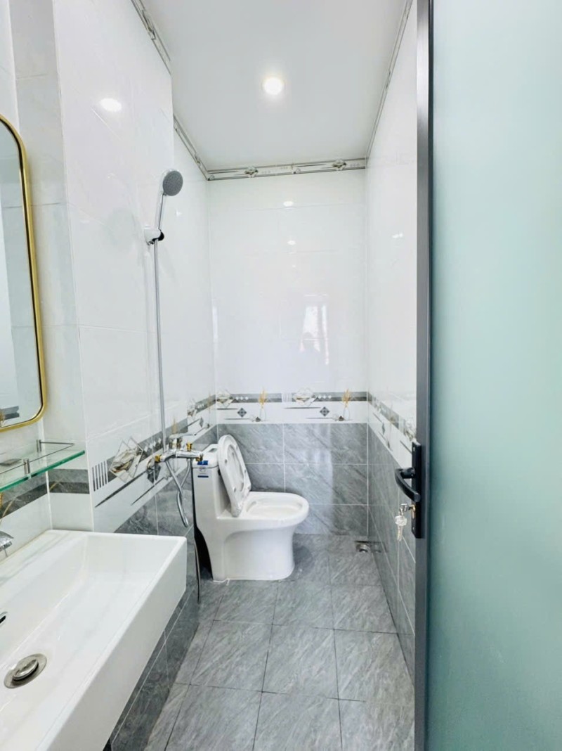 Bán nhà đường số 49, Hiệp Bình Chánh, Thủ Đức, TP HCM. DT 56m2, 3 tầng, giá  chỉ 6.85  tỷ, sổ hồng riêng.-4