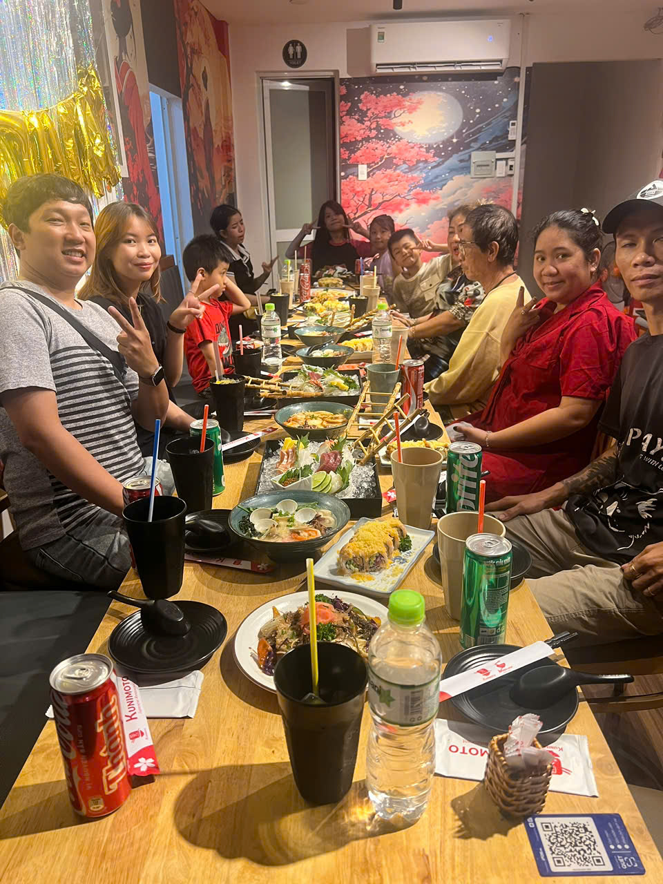 SANG NHƯỢNG NHÀ HÀNG NHẬT – Địa chỉ: Số 6 đường Cửu Long, Quận 10, TP.HCM Giao thông thuận tiện, khu vực an ninh tốt-3