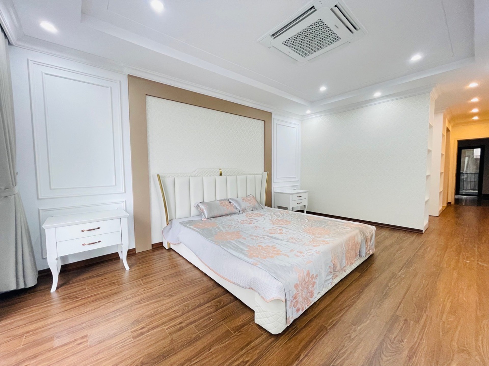 BÁN NHÀ VIỆT HƯNG 65M2- 6 Tầng THANG MÁY- GARA Ô TÔ- FULL NỘI THẤT -18.x Tỷ-4