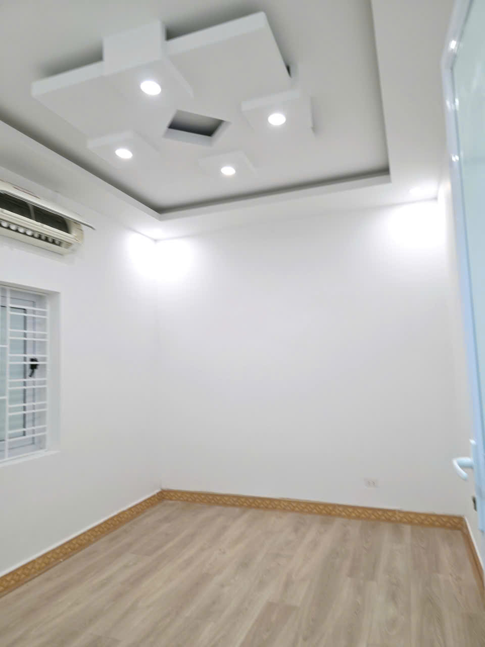 BÁN NHÀ 3 TẦNG NGUYỄN TƯỜNG LOAN – NGÕ CỰC NÔNG-4