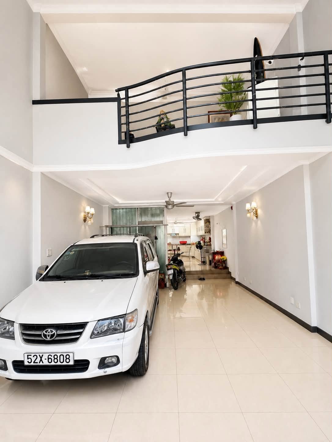 BÁN NHÀ GÒ DẦU TÂN PHÚ - HẺM XE HƠI 5 TẦNG BTCT - 90M² NGANG 5M - 5PN
