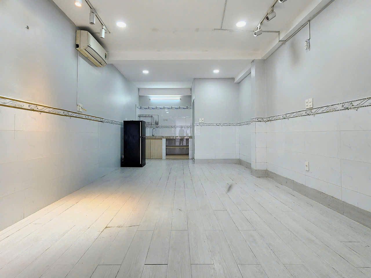 PASS PHÒNG TRỌ THOẠI NGỌC HẦU – PHÚ THẠNH, TÂN PHÚ – TẦNG TRỆT RỘNG 50M² – CÓ THỂ KINH DOANH