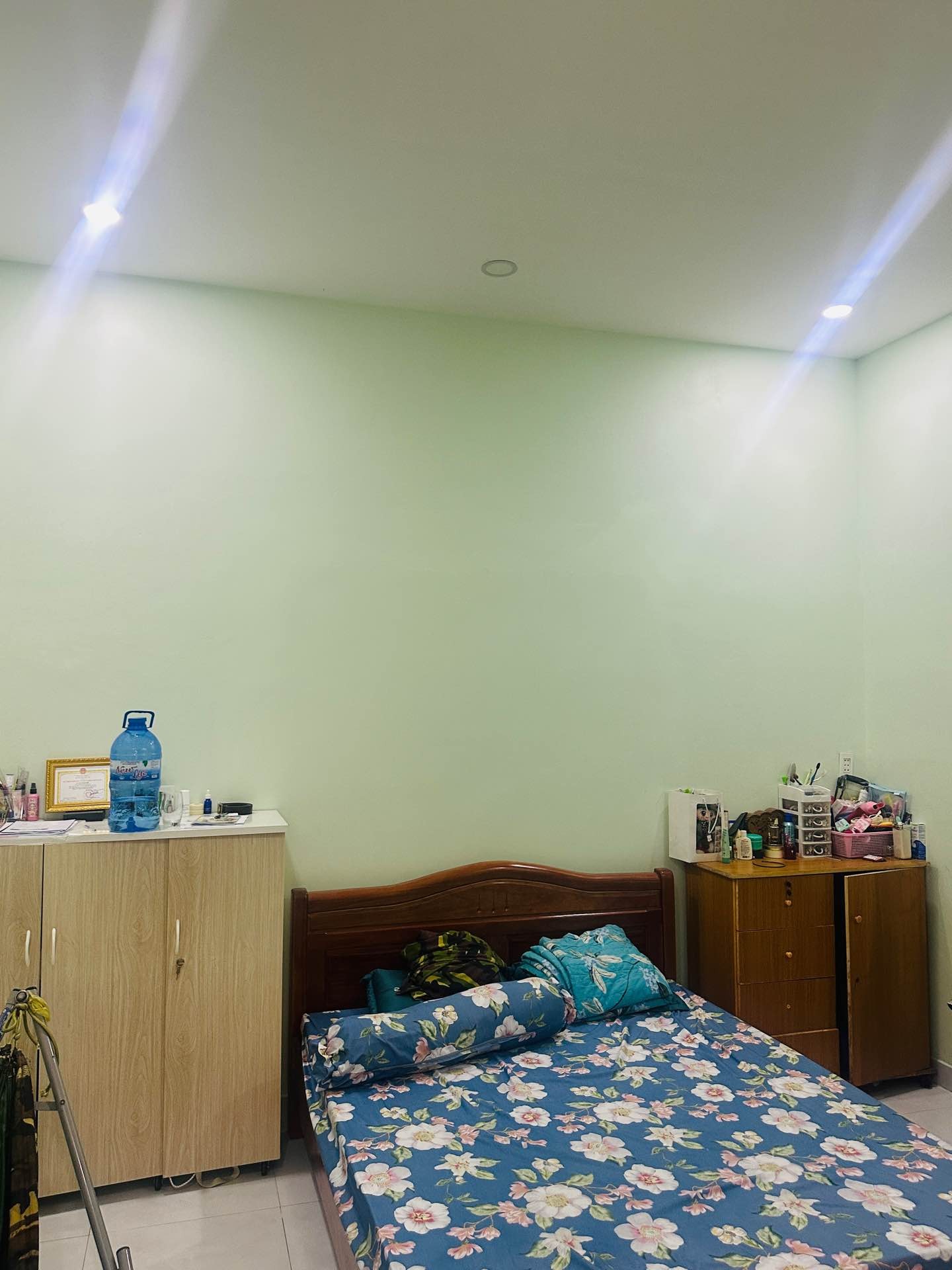 BIỆT THỰ SÂN VƯỜN 300M2, NGANG 15M - ĐẦY ĐỦ CÔNG NĂNG - NHÀ ĐÚC BTCT 4PN.