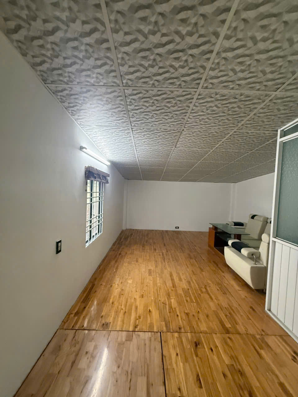 BÁN NHÀ 100M² HẺM 769 NGUYỄN XIỂN – GẦN VINHOMES GRAND PARK – SỔ HỒNG RIÊNG – GIÁ CHỈ 4,2 TỶ