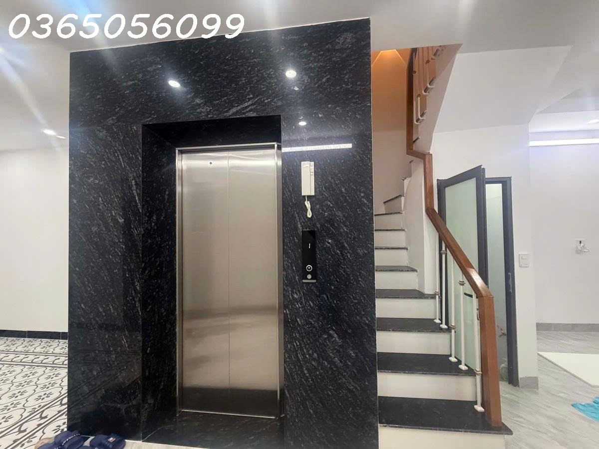 🔥 NHÀ MỚI THANG MÁY CHỈ 11,5 TỶ – HIẾM GIỮA LÕI ĐỐNG ĐA! 🔥