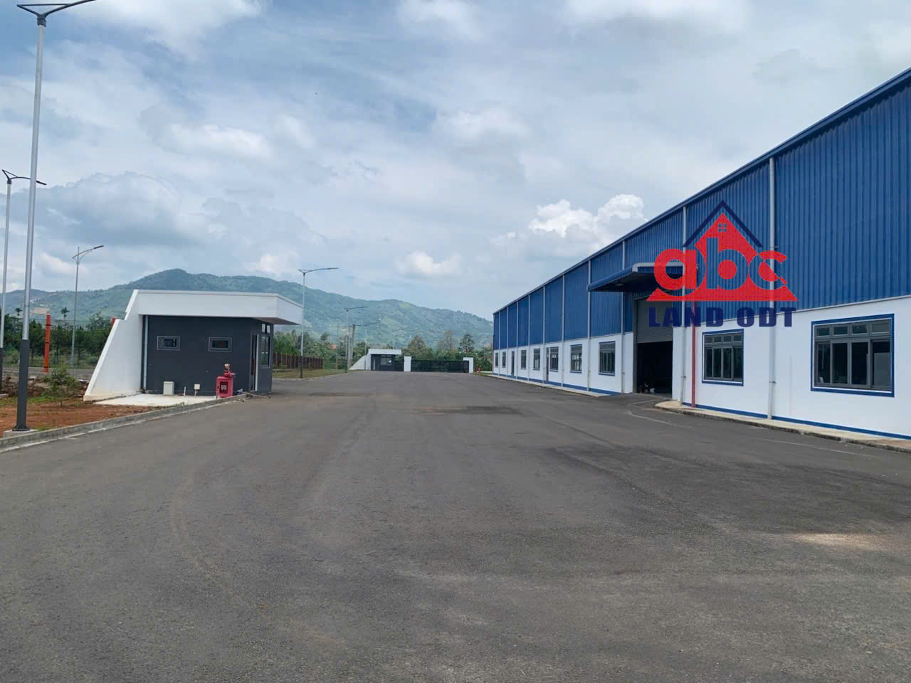 chuyển nhượng nhà xưởng thu hút SX nhiều ngành nghề, khí hậu tốt thích hợp Thực Phẩm