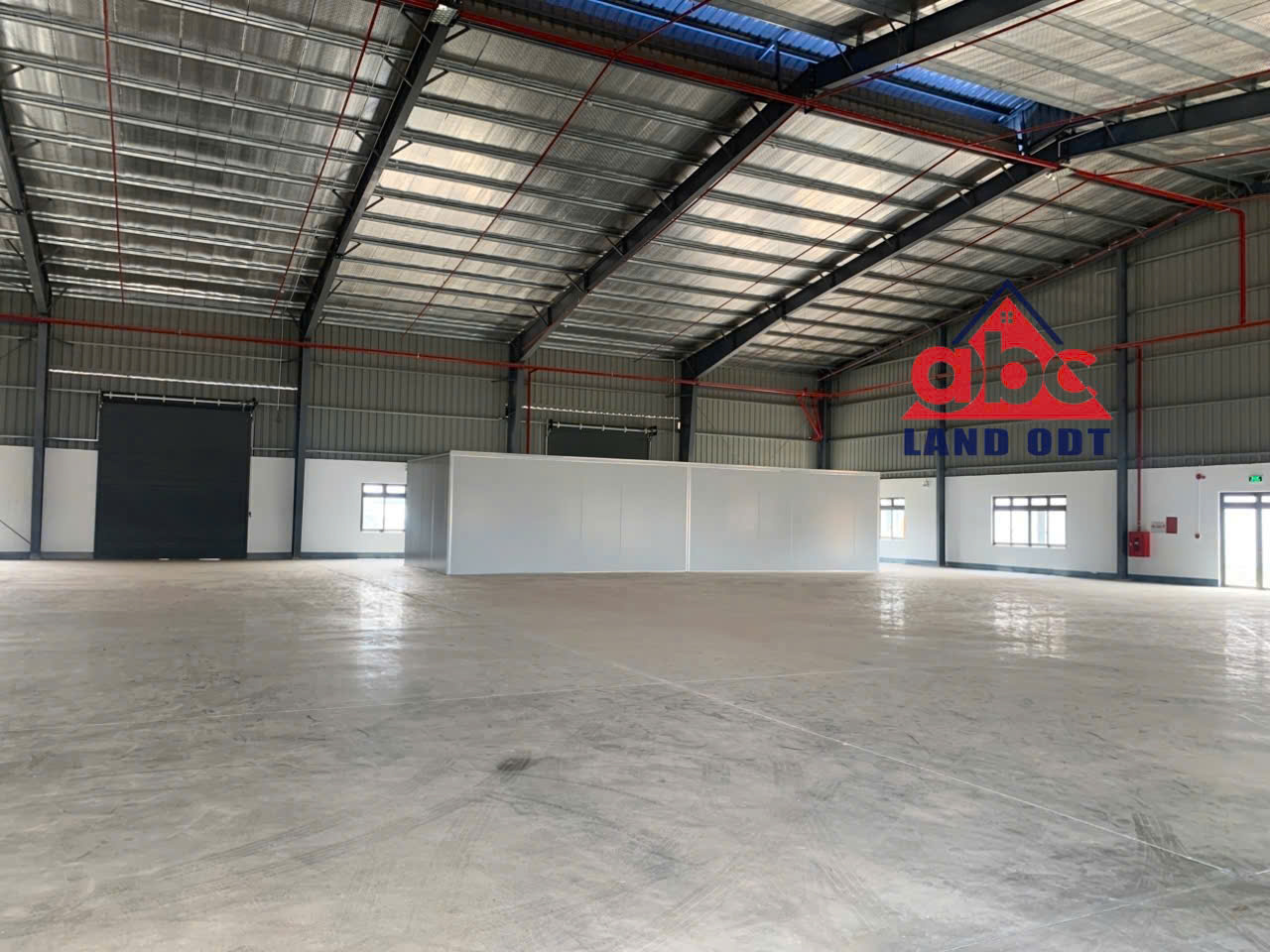 chuyển nhượng nhà xưởng thu hút SX nhiều ngành nghề, khí hậu tốt thích hợp Thực Phẩm