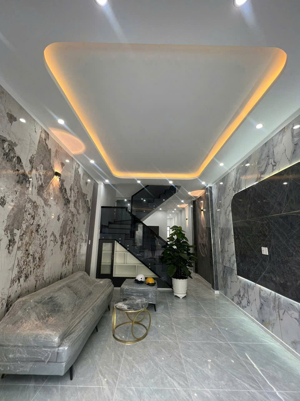 BÁN NHÀ SỔ HỒNG RIÊNG GIÁP BIÊN HOÀ, CẠNH HƯƠNG LỘ 15