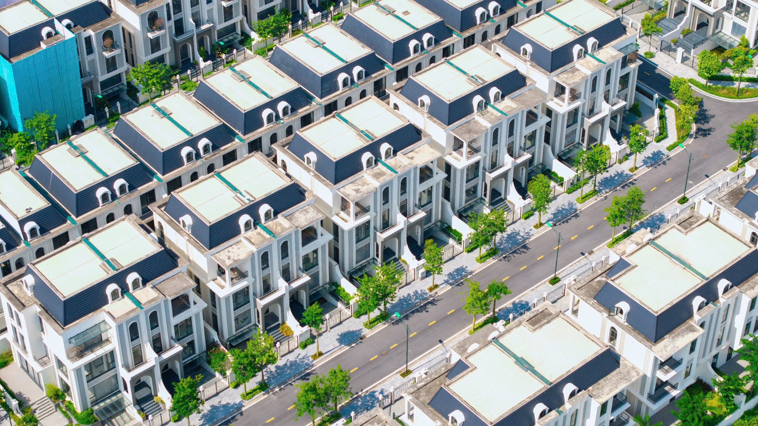 Bán liền kề 120m² Ciputra có tầng hầm – Giá 51,8 tỷ